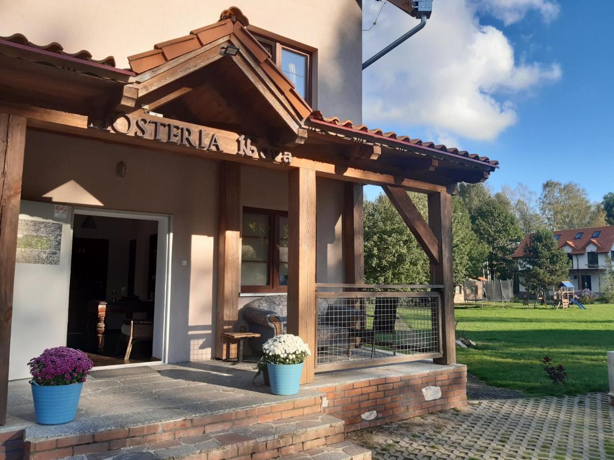 Hosteria Na Mazurach Домбрувно Екстер'єр фото